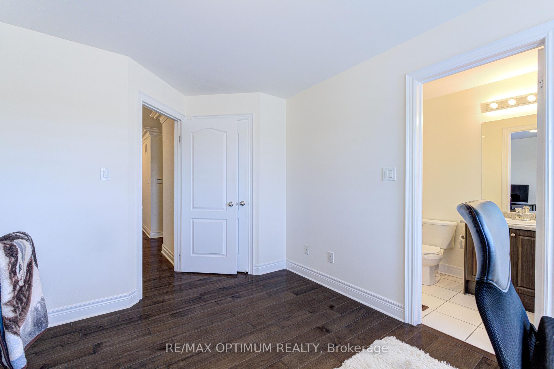 Photo 36 of 2 Stonecrop Road, Brampton, Bram West — HOMEH