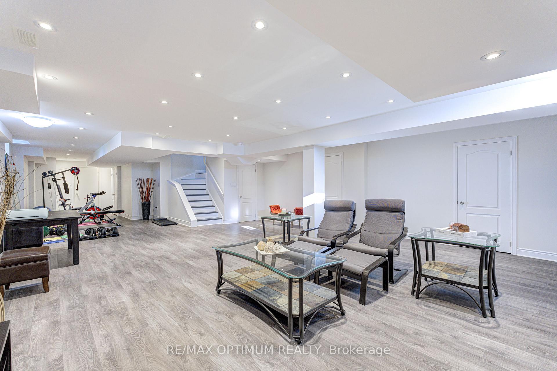 Photo 41 of 2 Stonecrop Road, Brampton, Bram West — HOMEH