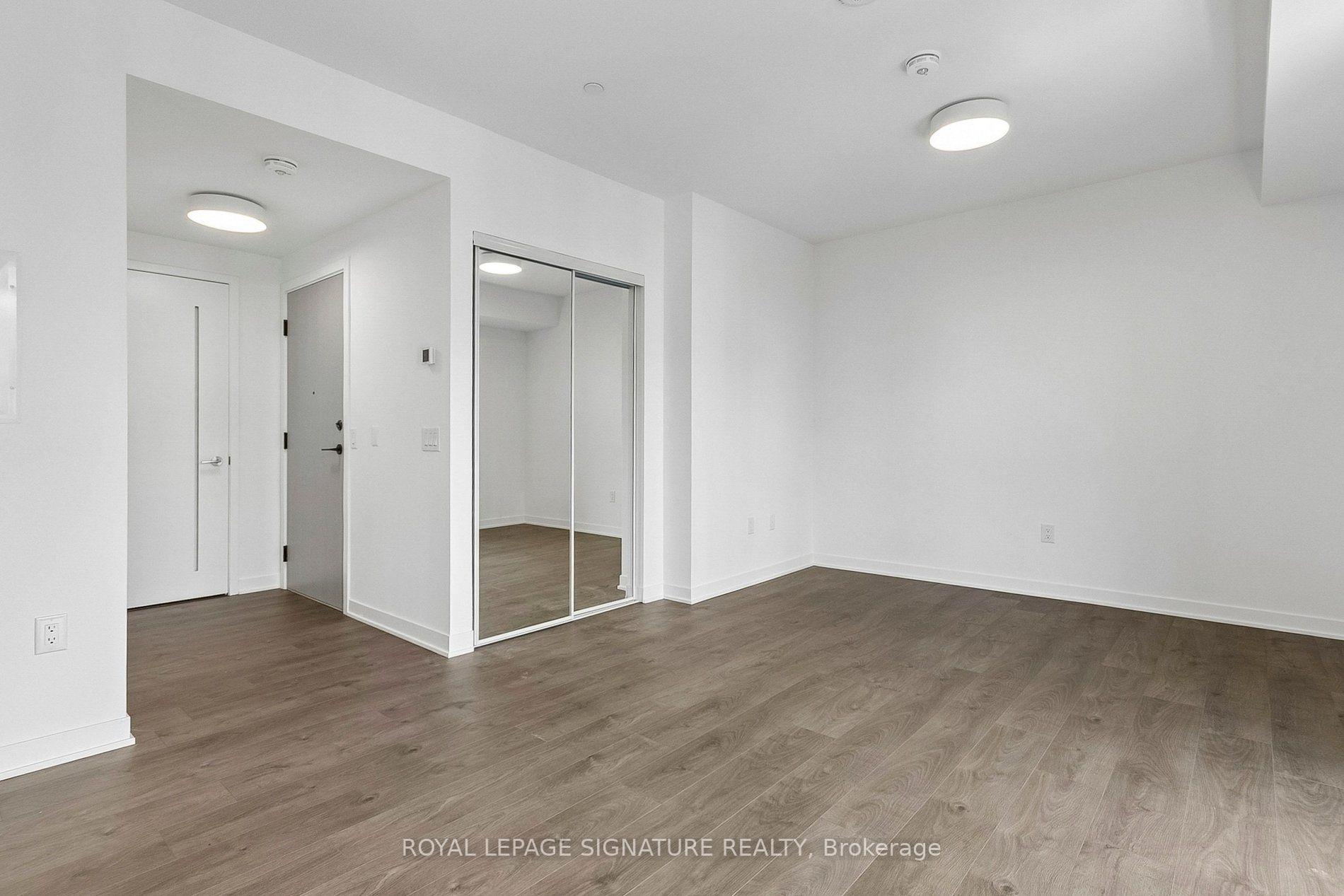 Photo 9 of Unit 809, 10 Oak Street, Toronto, Regent Park — HOMEH