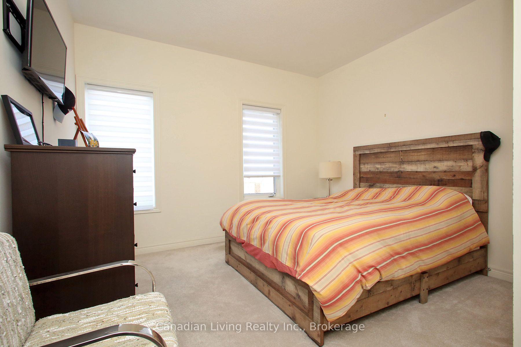 Photo 24 of 9450 Bayview Avenue, Richmond Hill, Observatory — HOMEH