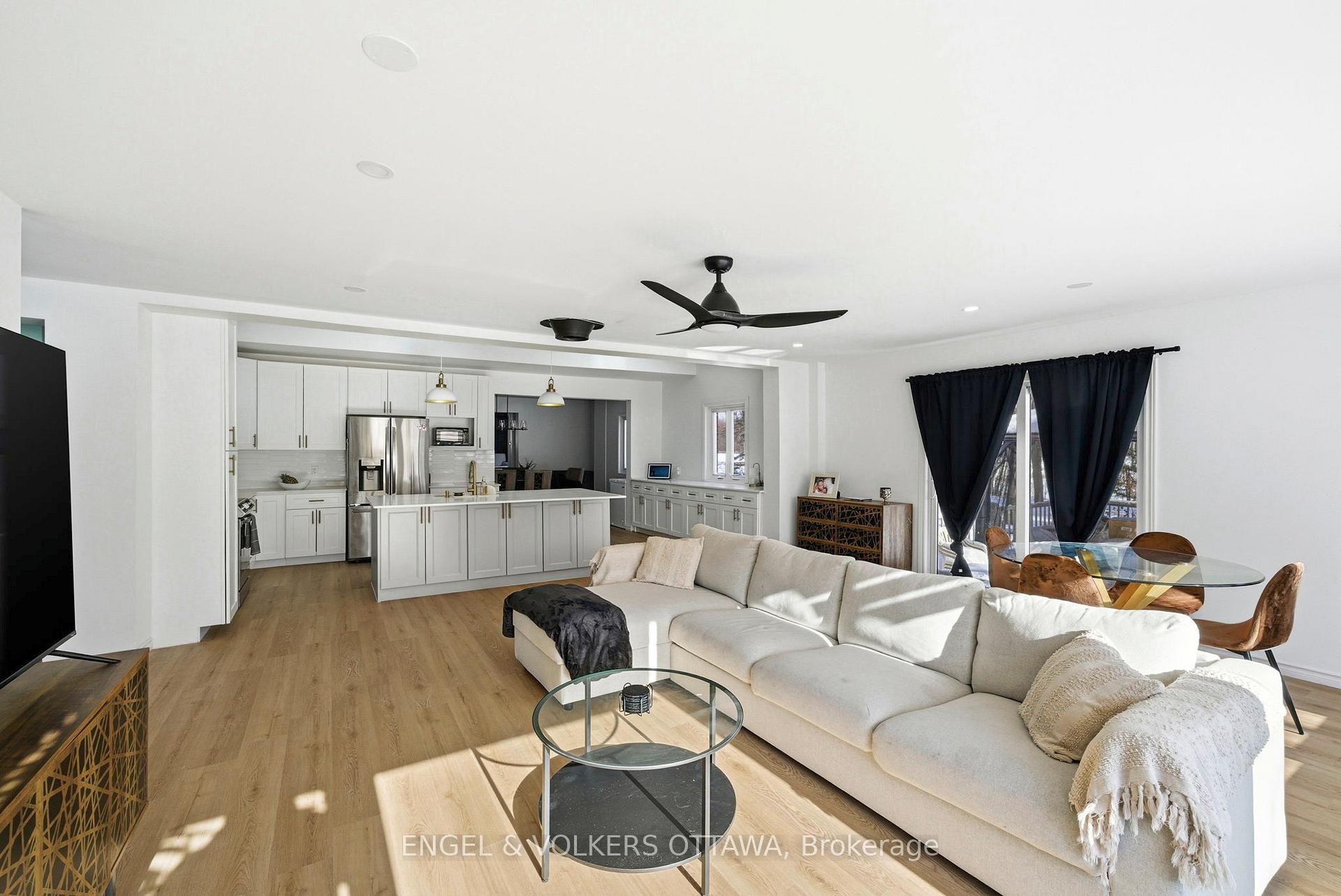 Photo 11 of 14120 County Road 13, North Stormont, North Stormont (Finch) Twp — HOMEH