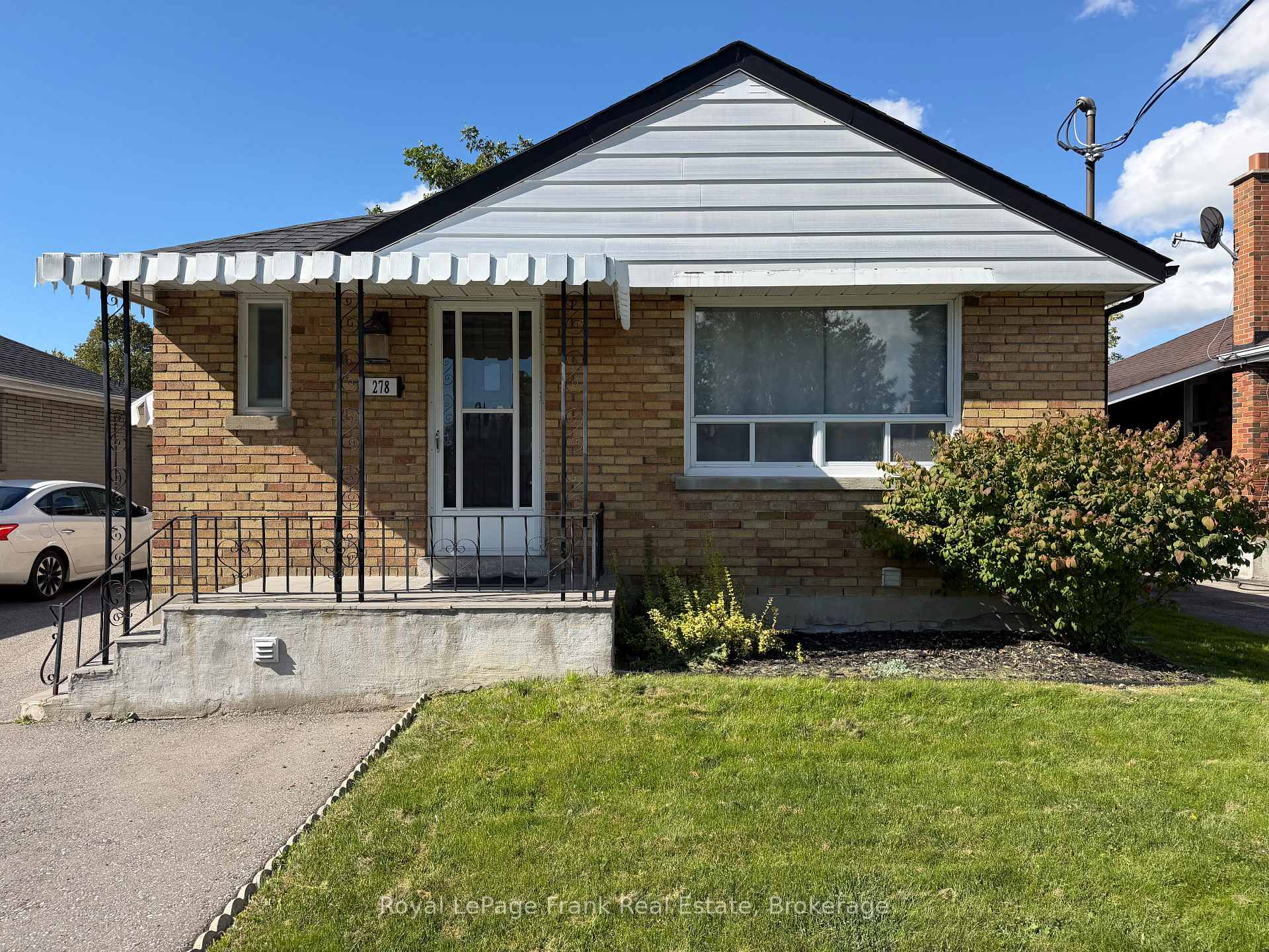 Photo of 278 Lasalle Avenue