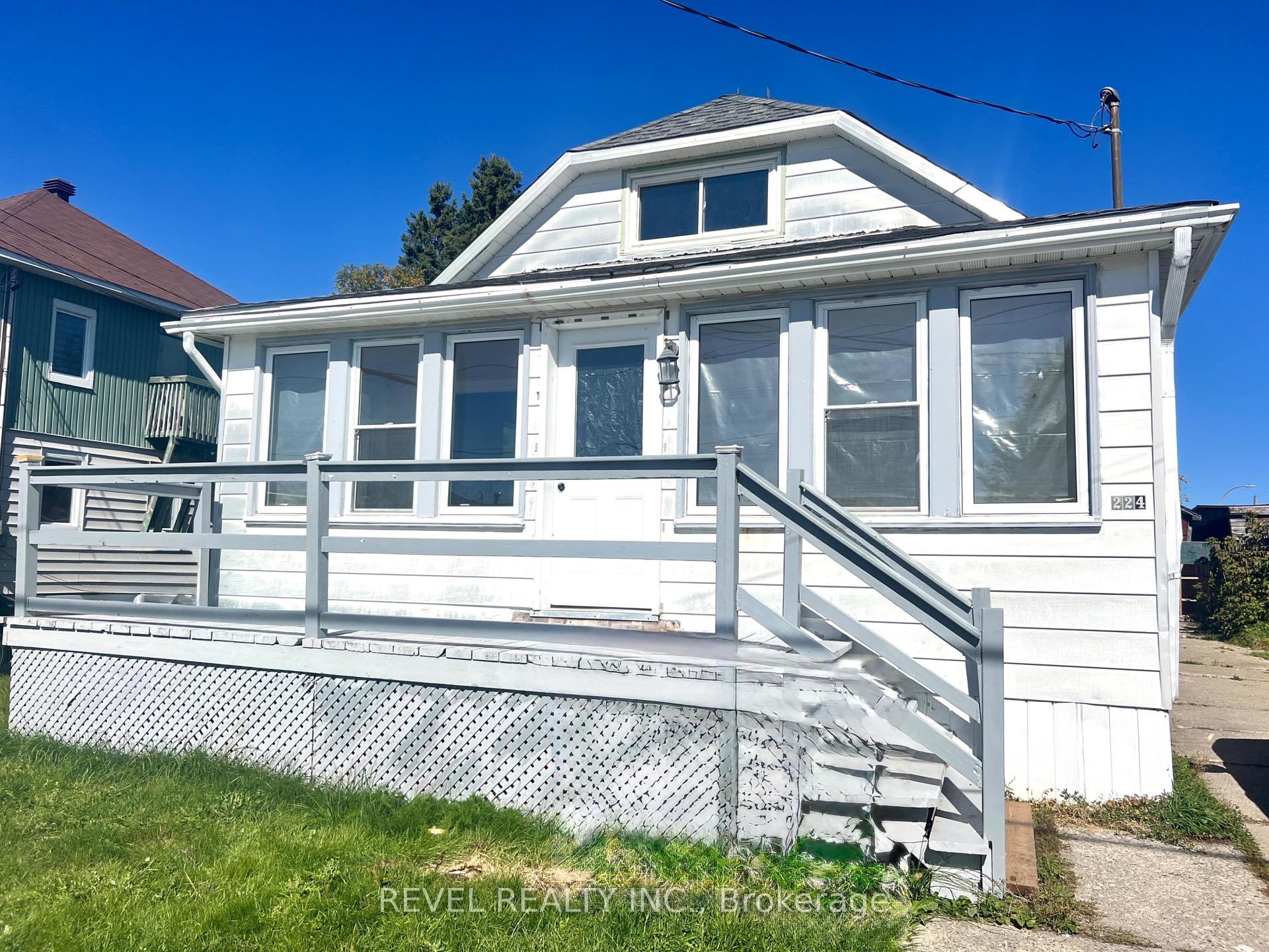 Photo of 224 Main Street