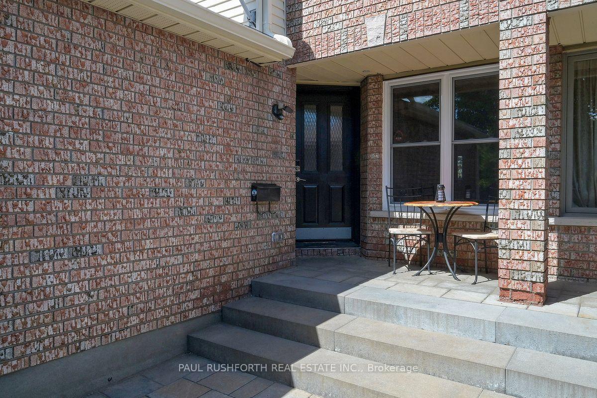 Photo 3 of 29 Grenadier Way, Ottawa, Barrhaven - Longfields — HOMEH