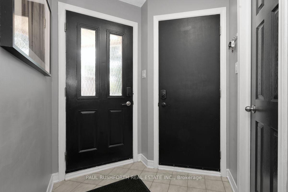 Photo 4 of 29 Grenadier Way, Ottawa, Barrhaven - Longfields — HOMEH