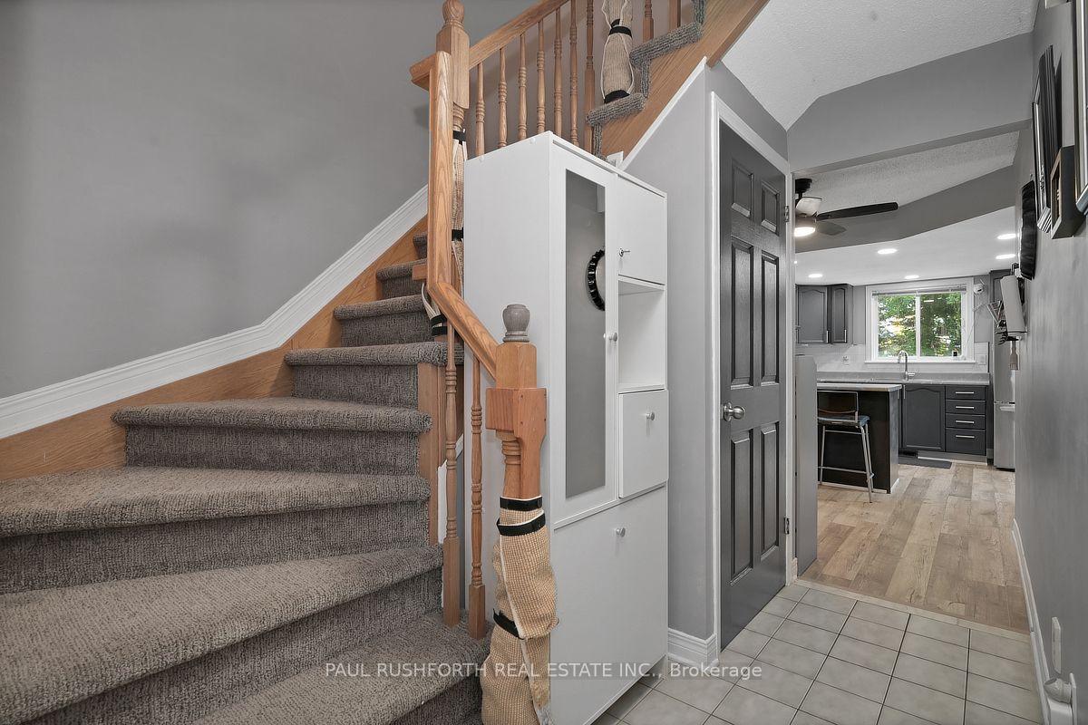 Photo 5 of 29 Grenadier Way, Ottawa, Barrhaven - Longfields — HOMEH