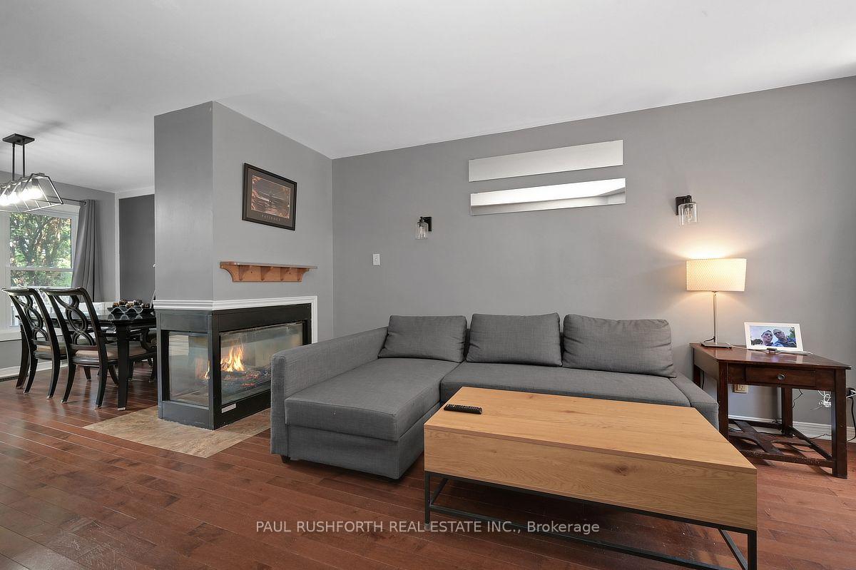 Photo 8 of 29 Grenadier Way, Ottawa, Barrhaven - Longfields — HOMEH