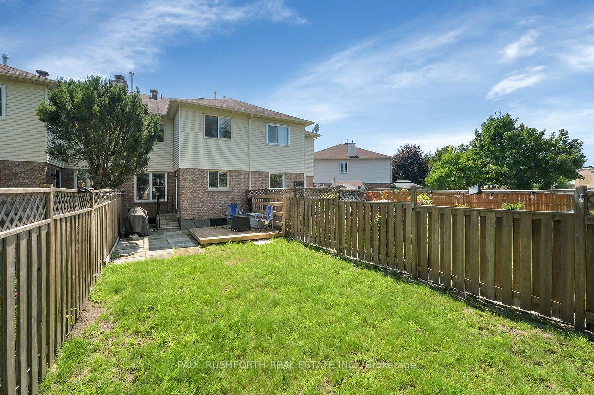 Photo 26 of 29 Grenadier Way, Ottawa, Barrhaven - Longfields — HOMEH