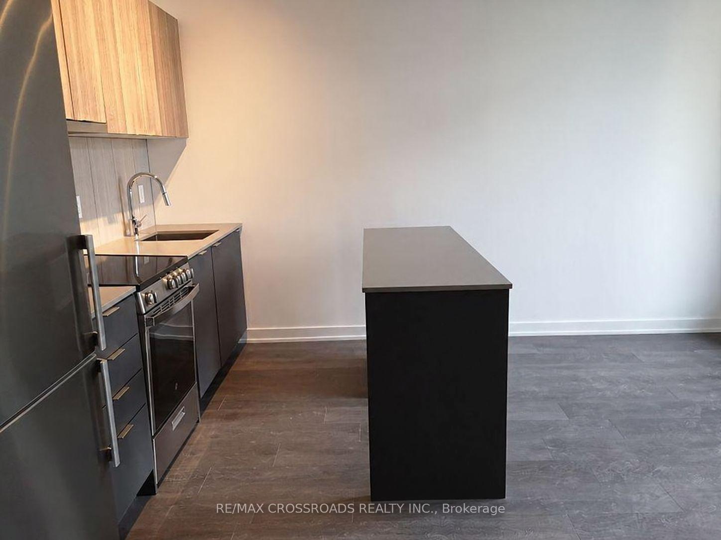 Photo 6 of Unit 203, 8 Tippett Road, North York, Clanton Park — HOMEH