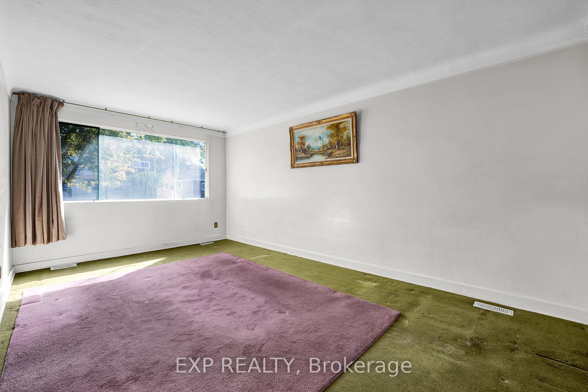 Photo 3 of 1245 Dorchester Avenue, Ottawa, Carlington — HOMEH