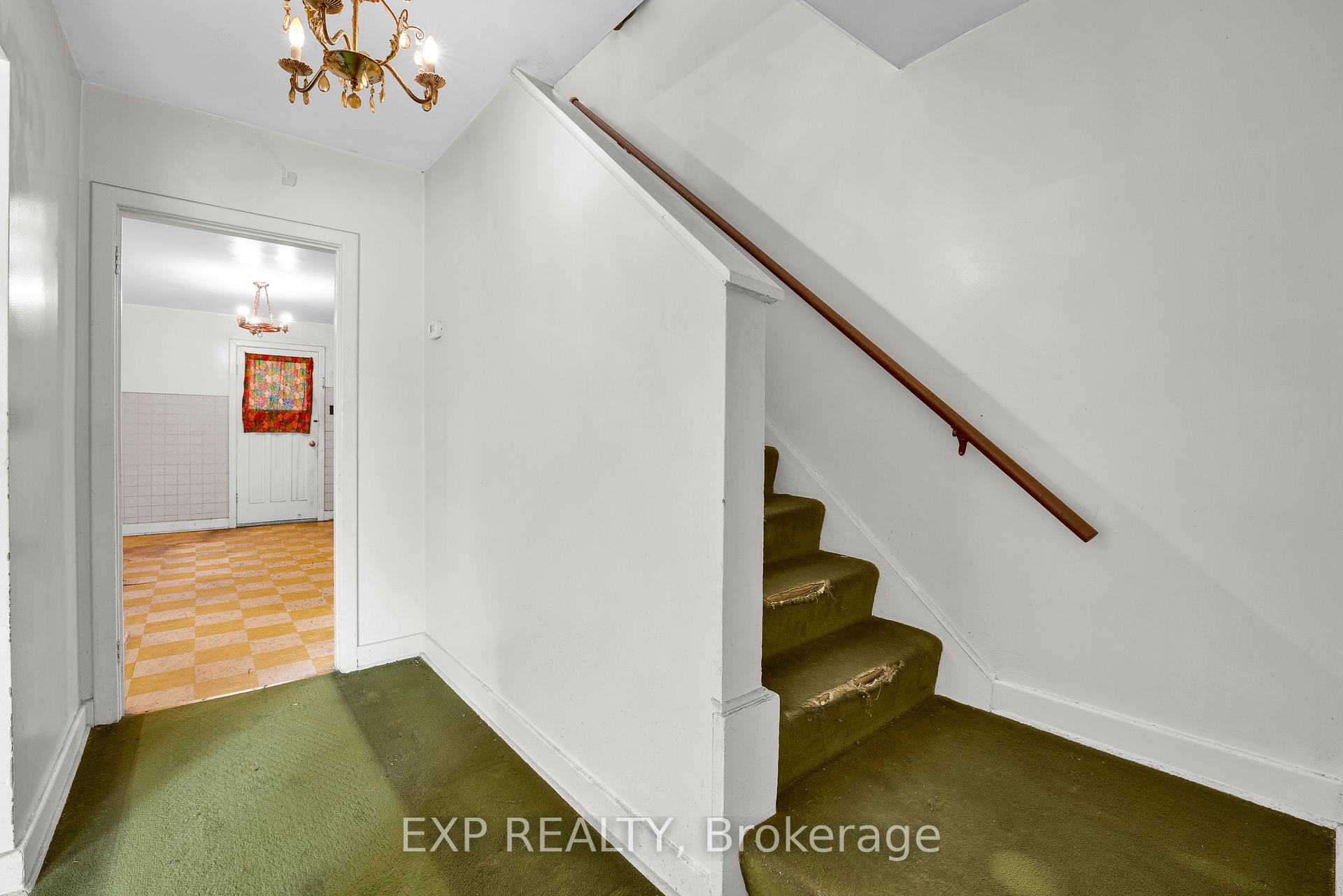 Photo 13 of 1245 Dorchester Avenue, Ottawa, Carlington — HOMEH
