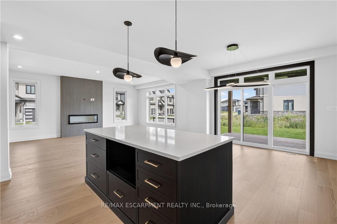 Photo 19 of 8905 Angie Drive, Niagara Falls, Forestview — HOMEH