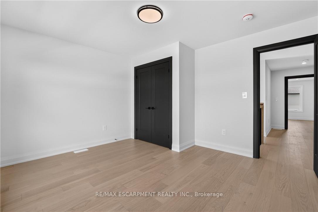 Photo 30 of 8905 Angie Drive, Niagara Falls, Forestview — HOMEH