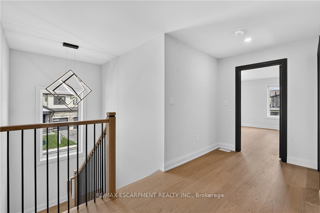 Photo 34 of 8905 Angie Drive, Niagara Falls, Forestview — HOMEH