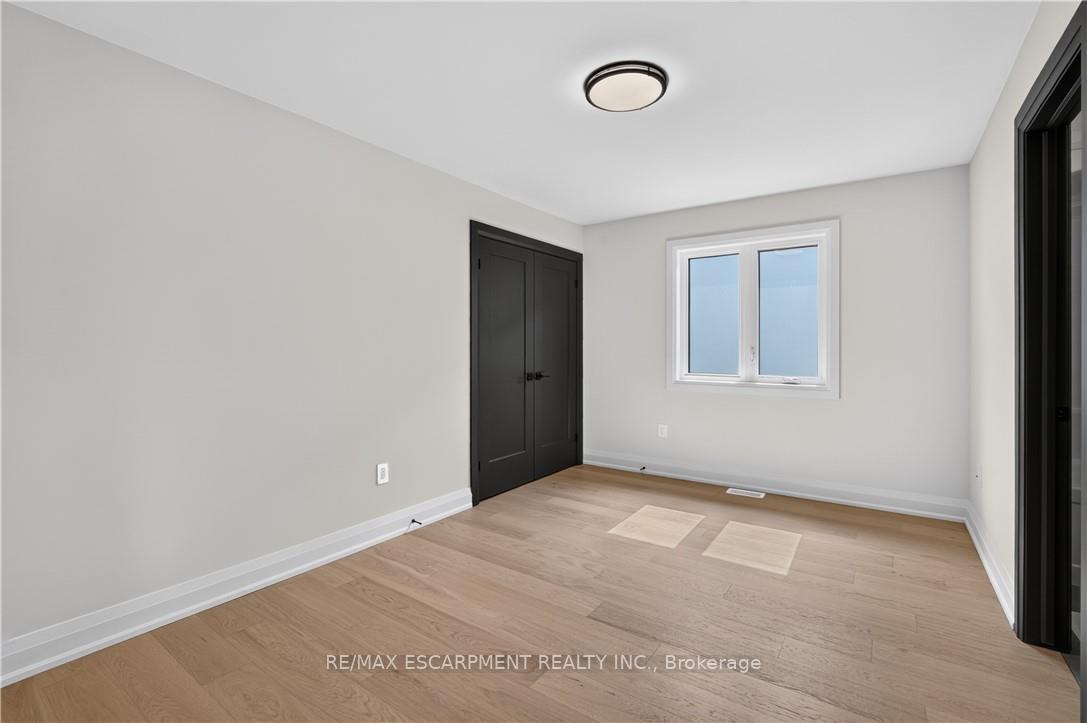 Photo 36 of 8905 Angie Drive, Niagara Falls, Forestview — HOMEH
