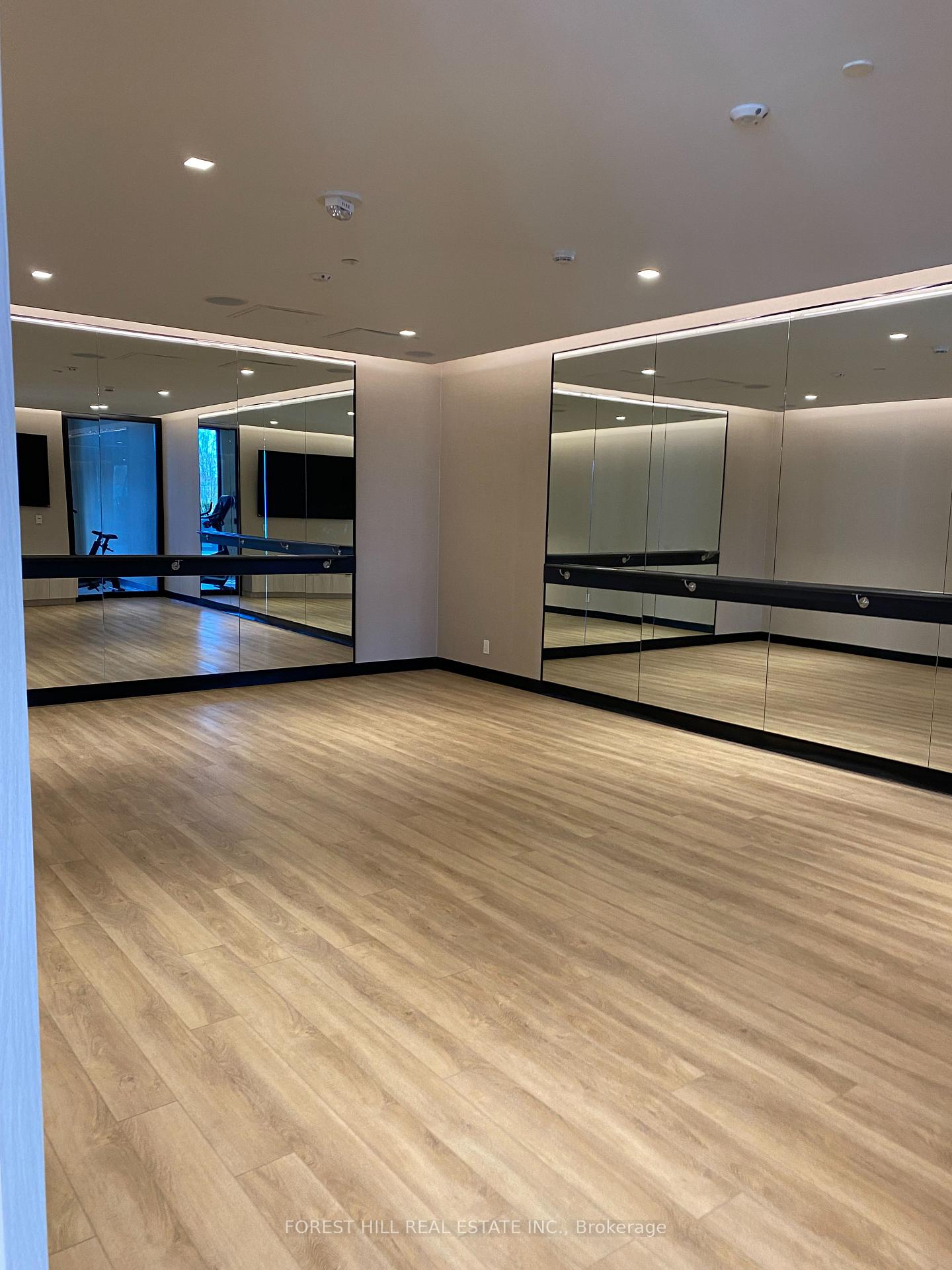 Photo 14 of Unit 302, 2020 Bathurst Street, Toronto, Humewood-Cedarvale — HOMEH