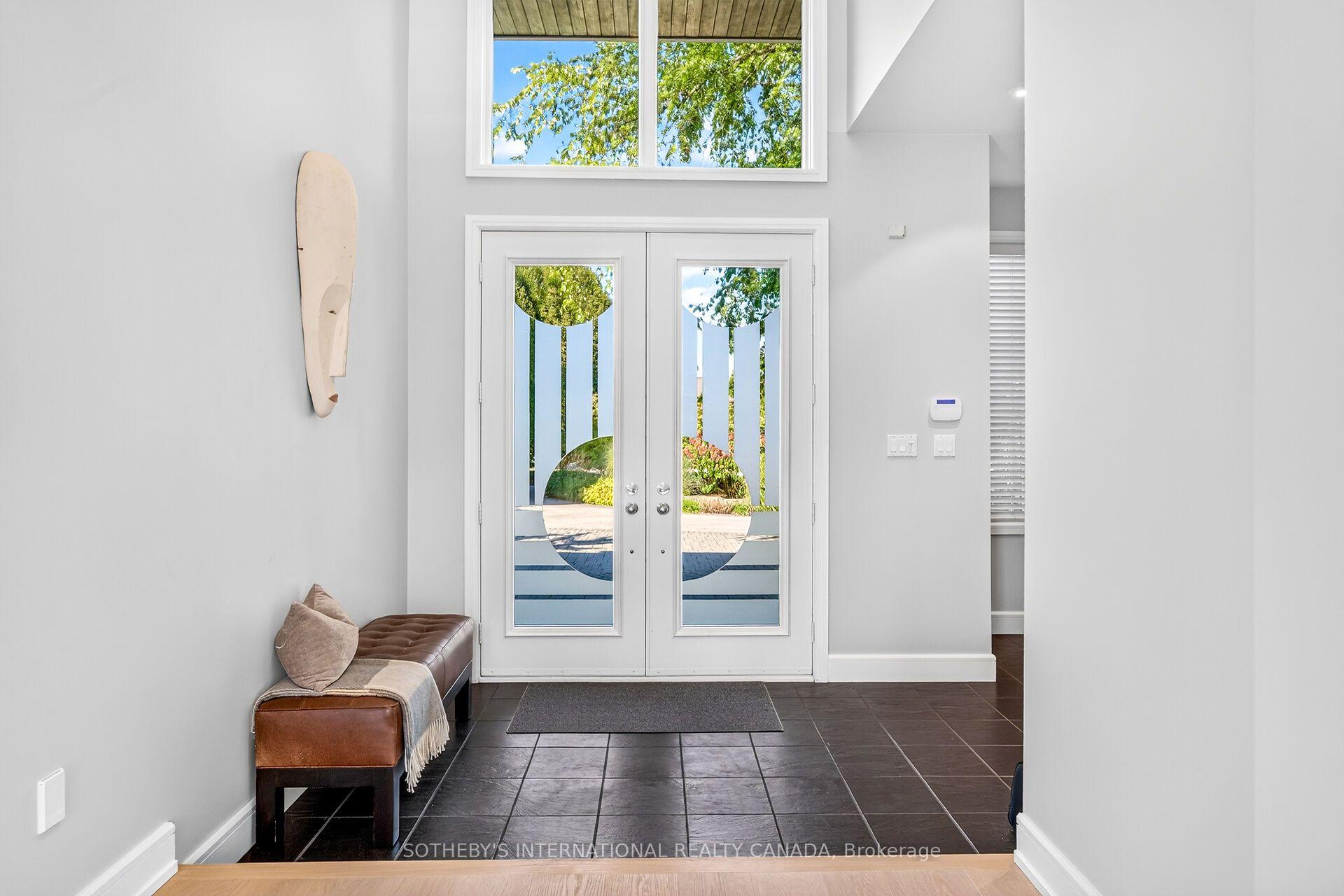 Photo 9 of 2 Anslow Court, Hamilton, Dundas — HOMEH