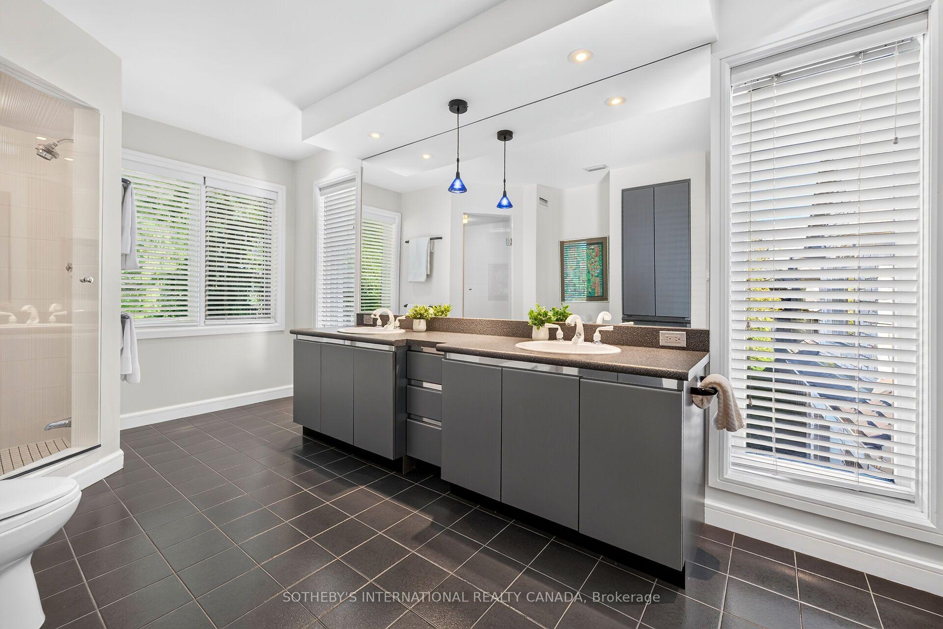 Photo 34 of 2 Anslow Court, Hamilton, Dundas — HOMEH