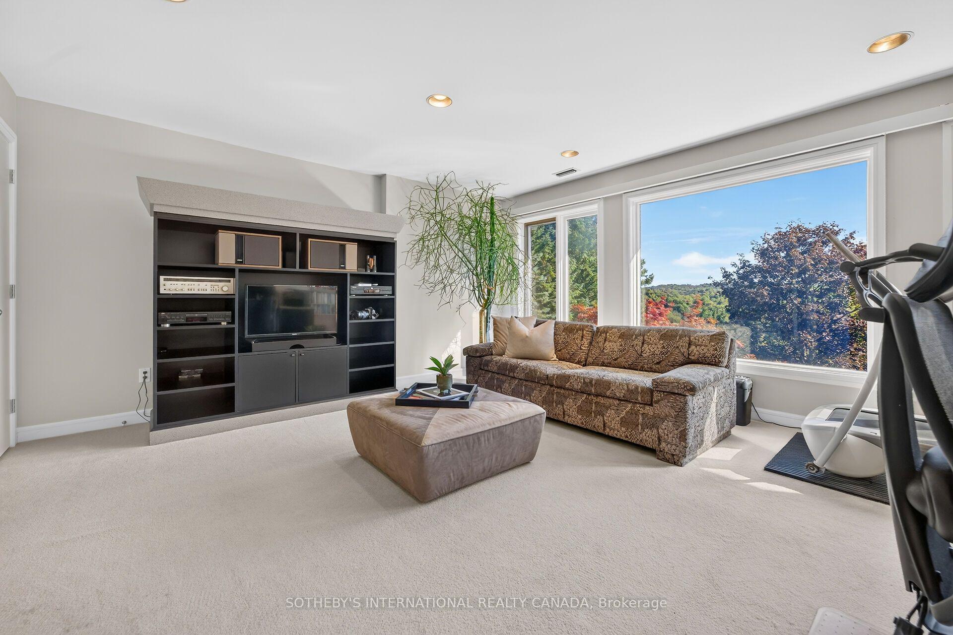 Photo 37 of 2 Anslow Court, Hamilton, Dundas — HOMEH