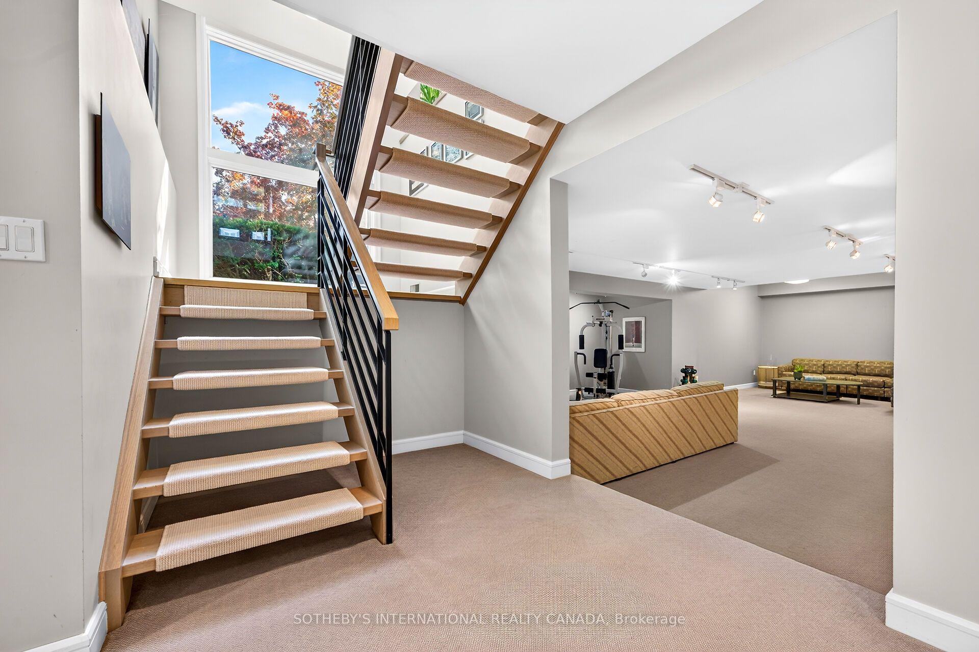 Photo 38 of 2 Anslow Court, Hamilton, Dundas — HOMEH