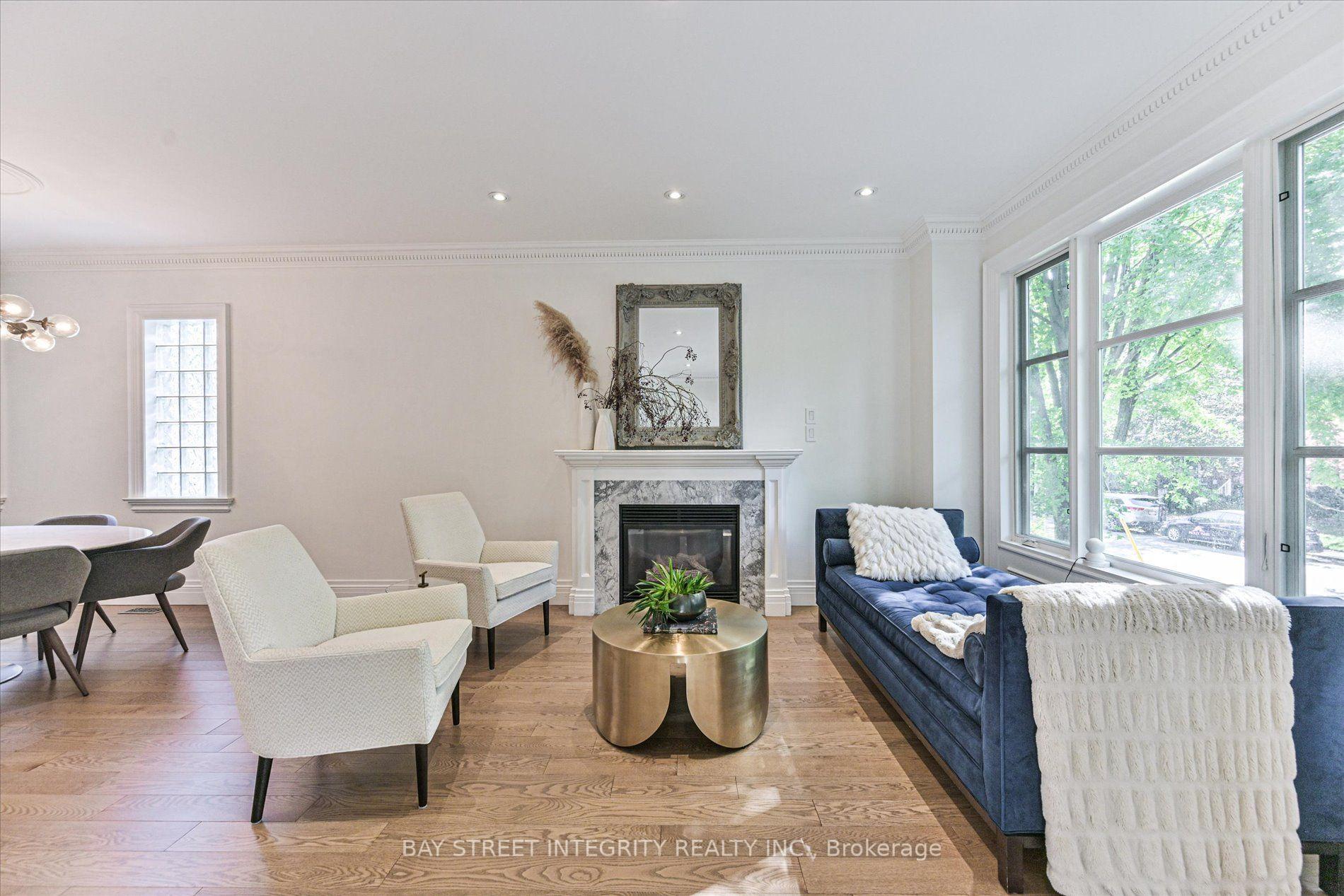 Photo 5 of 354 Old Orchard Grove, Toronto, Bedford Park-Nortown — HOMEH