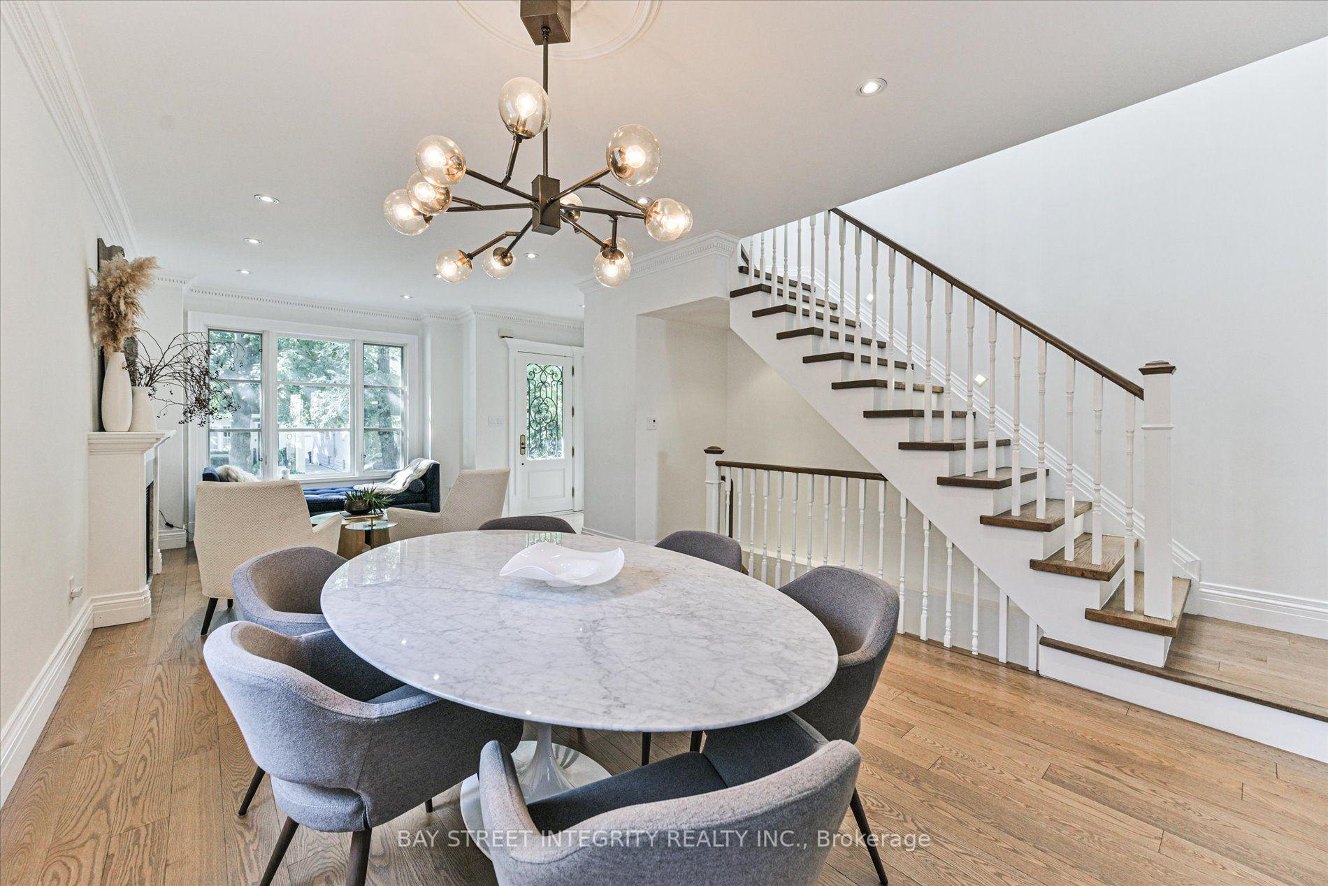 Photo 11 of 354 Old Orchard Grove, Toronto, Bedford Park-Nortown — HOMEH