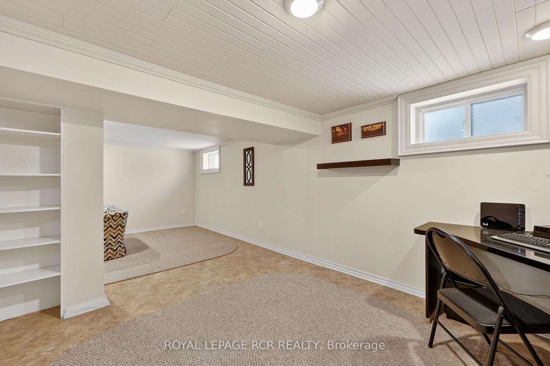 Photo 26 of 65 Donald Street, Barrie, Queen's Park — HOMEH