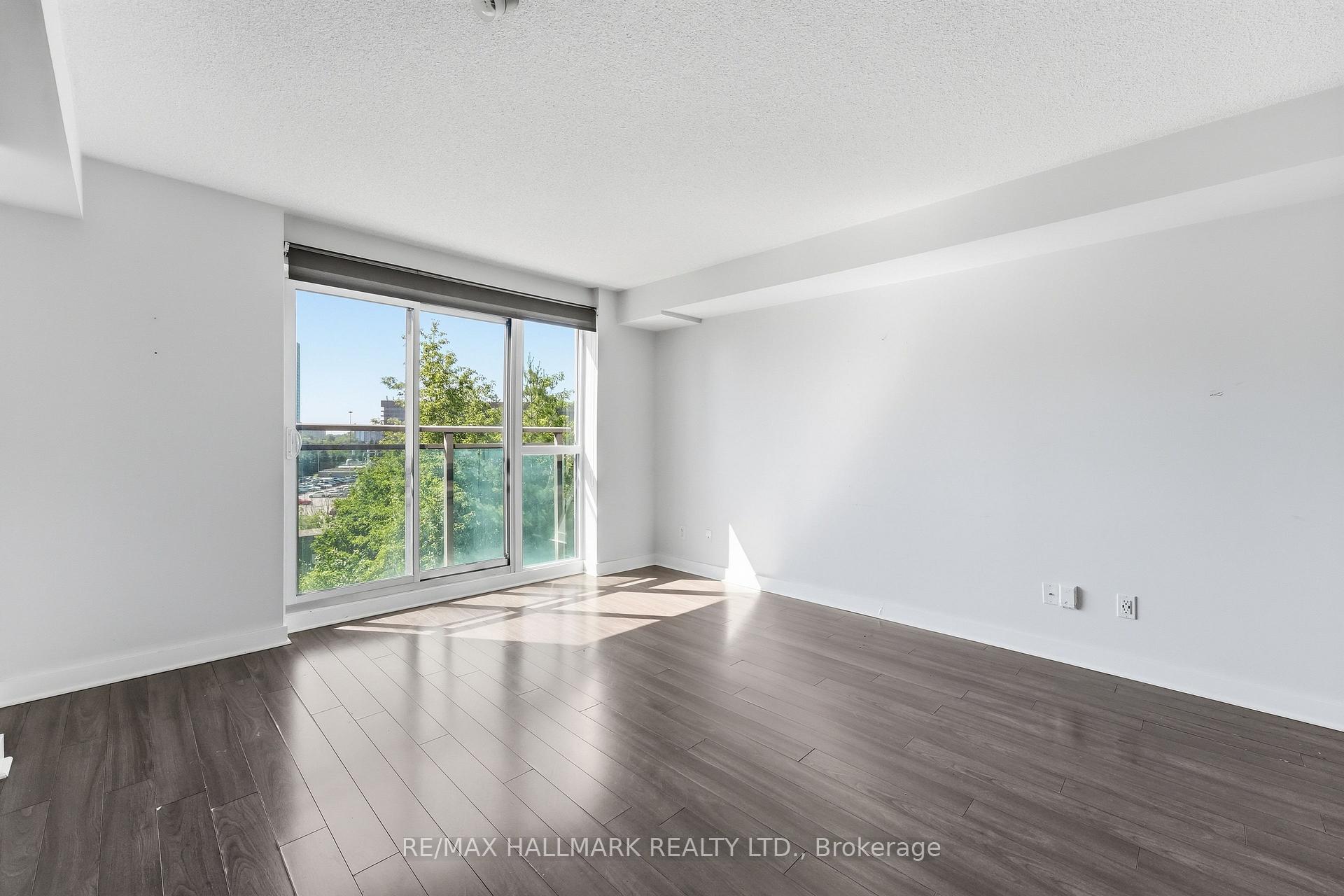Photo 3 of Unit 417, 120 Dallimore Circle, North York, Banbury-Don Mills — HOMEH
