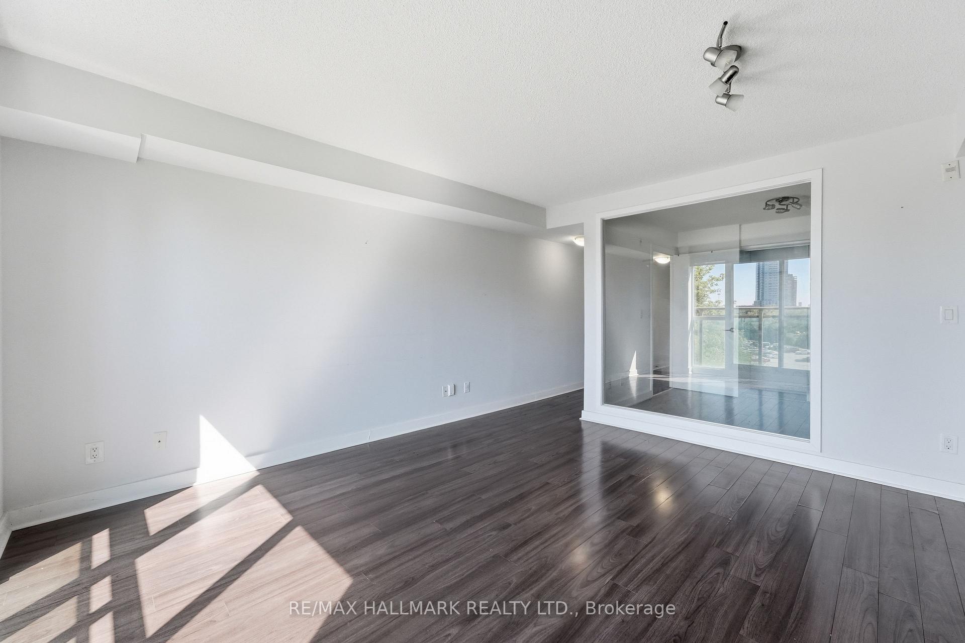 Photo 4 of Unit 417, 120 Dallimore Circle, North York, Banbury-Don Mills — HOMEH