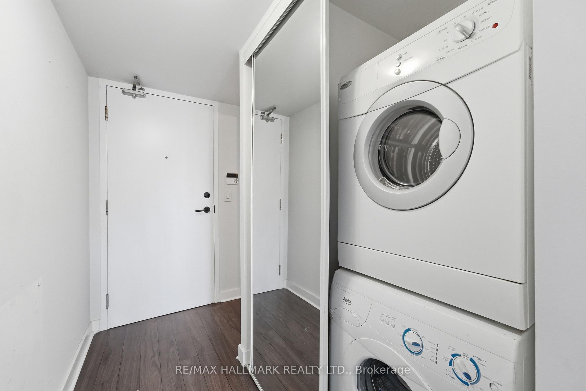 Photo 12 of Unit 417, 120 Dallimore Circle, North York, Banbury-Don Mills — HOMEH