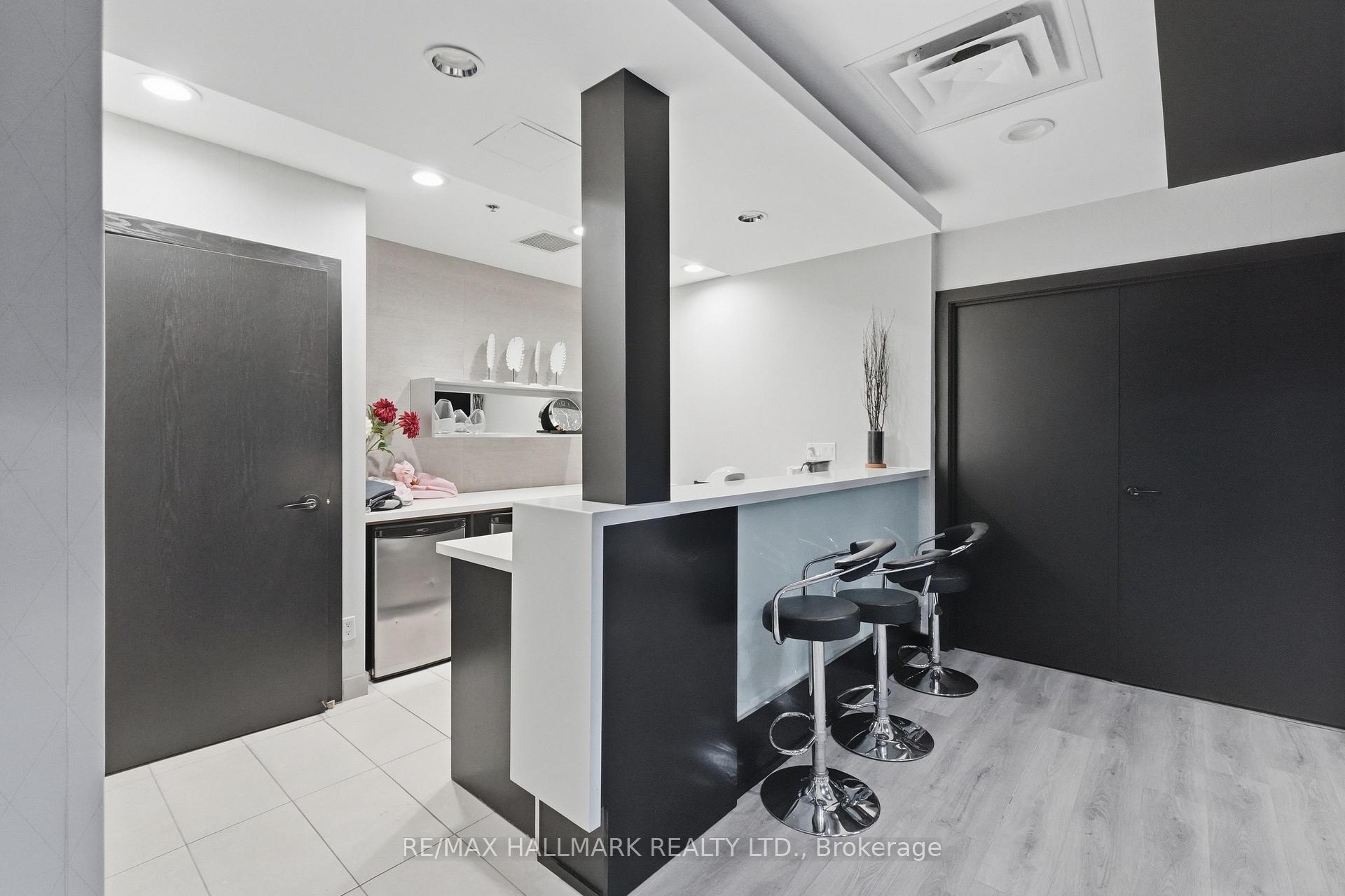 Photo 21 of Unit 417, 120 Dallimore Circle, North York, Banbury-Don Mills — HOMEH