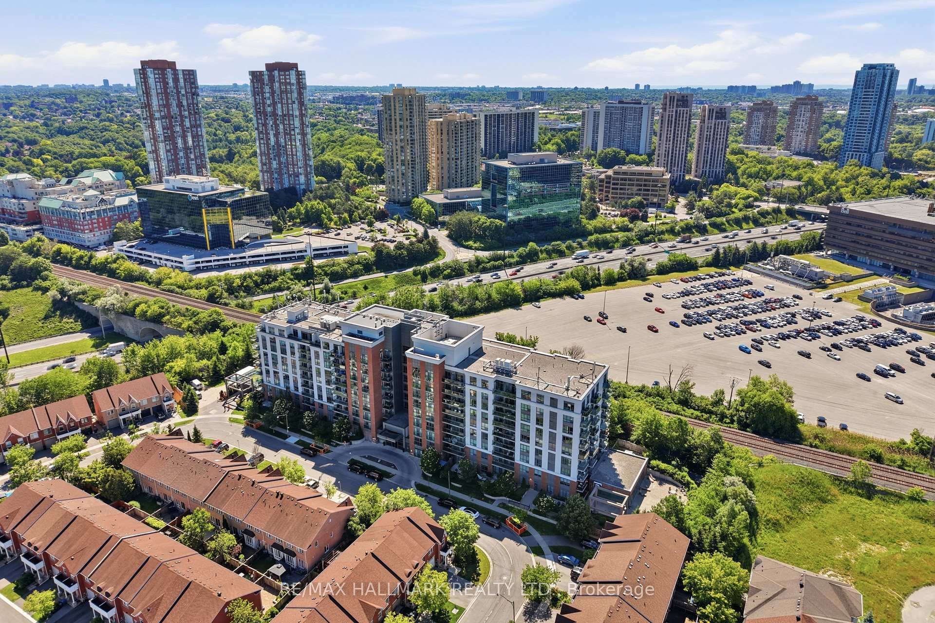 Photo 42 of Unit 417, 120 Dallimore Circle, North York, Banbury-Don Mills — HOMEH