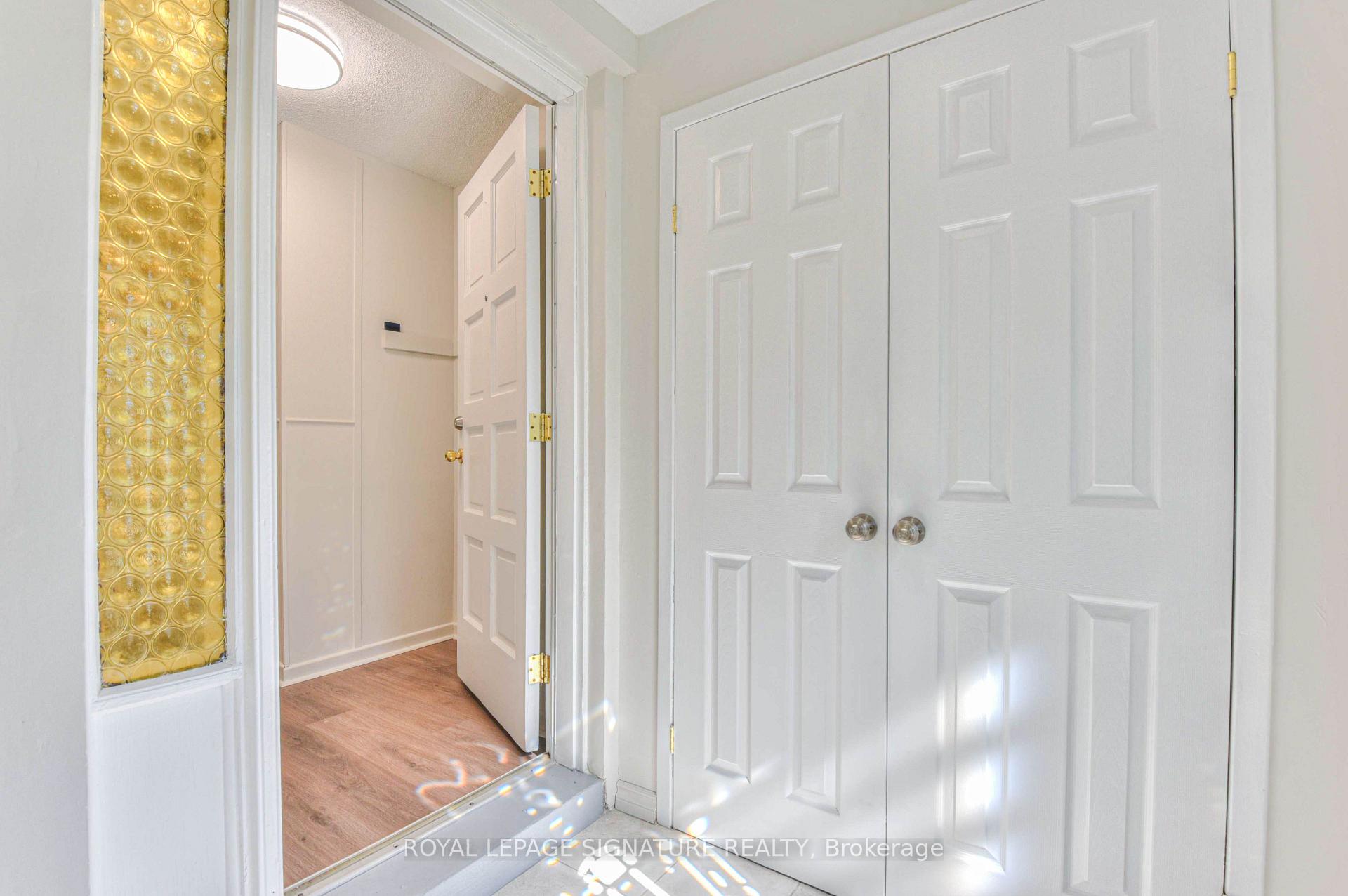 Photo 5 of 132 Valdor Drive, Scarborough, Agincourt North — HOMEH