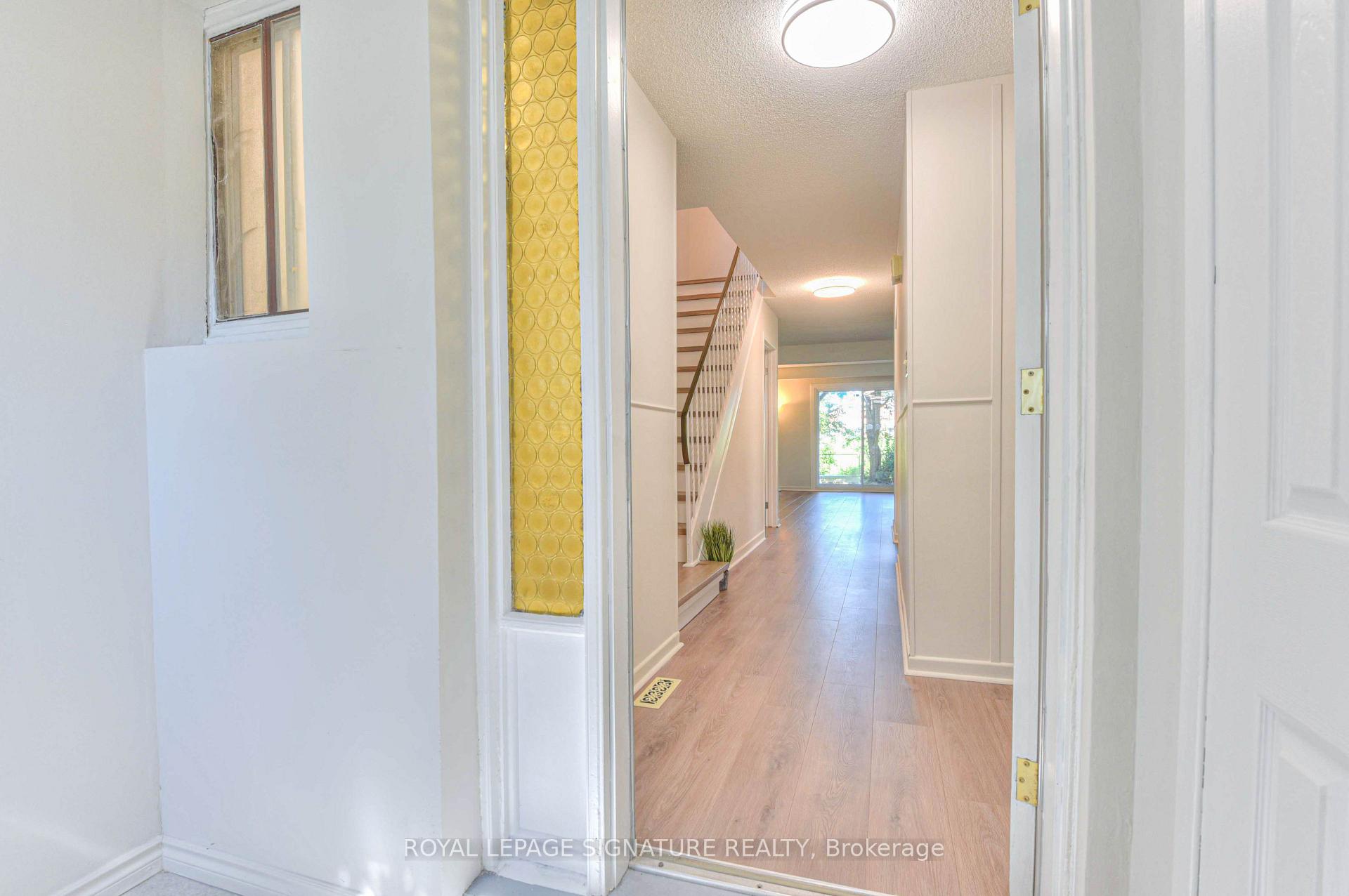 Photo 6 of 132 Valdor Drive, Scarborough, Agincourt North — HOMEH