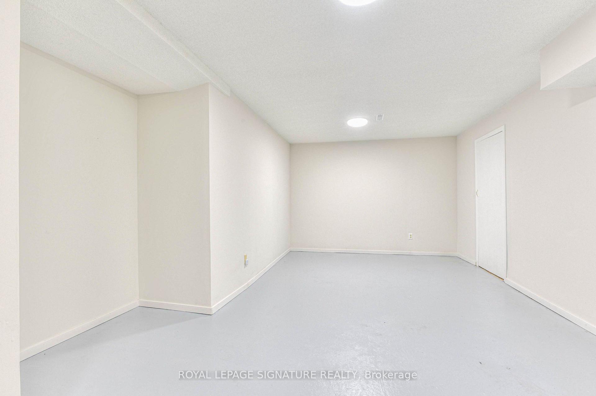 Photo 41 of 132 Valdor Drive, Scarborough, Agincourt North — HOMEH