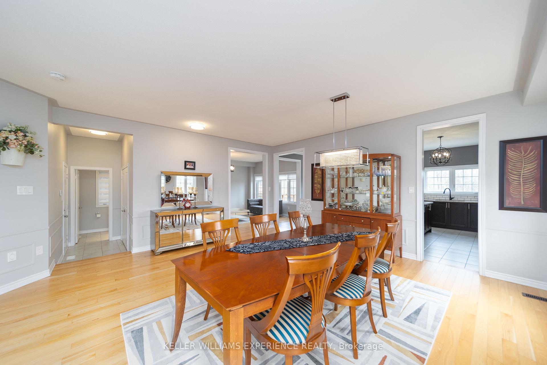 Photo 8 of 1601 Emberton Way, Innisfil, Alcona — HOMEH