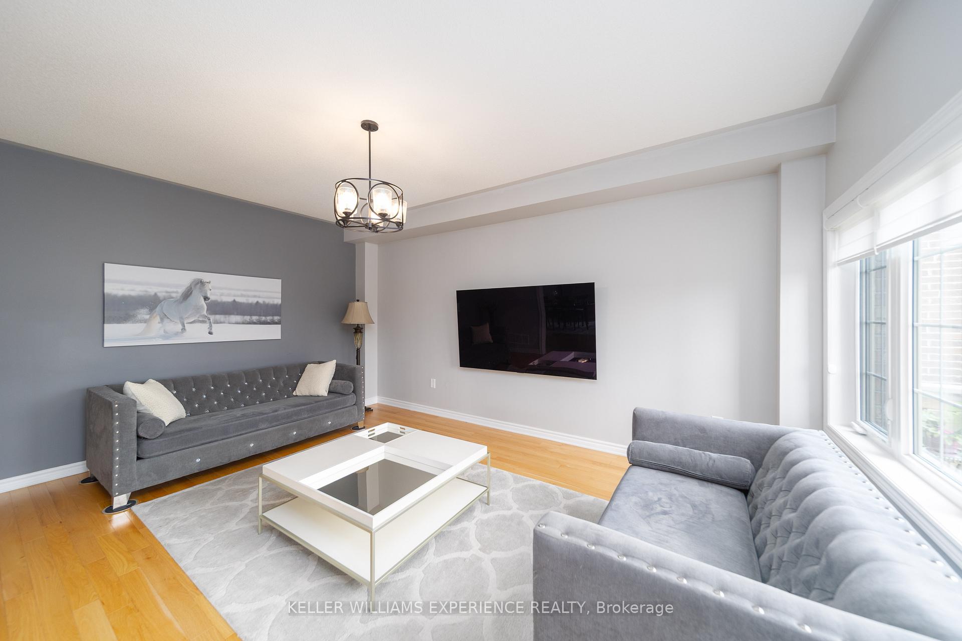 Photo 9 of 1601 Emberton Way, Innisfil, Alcona — HOMEH