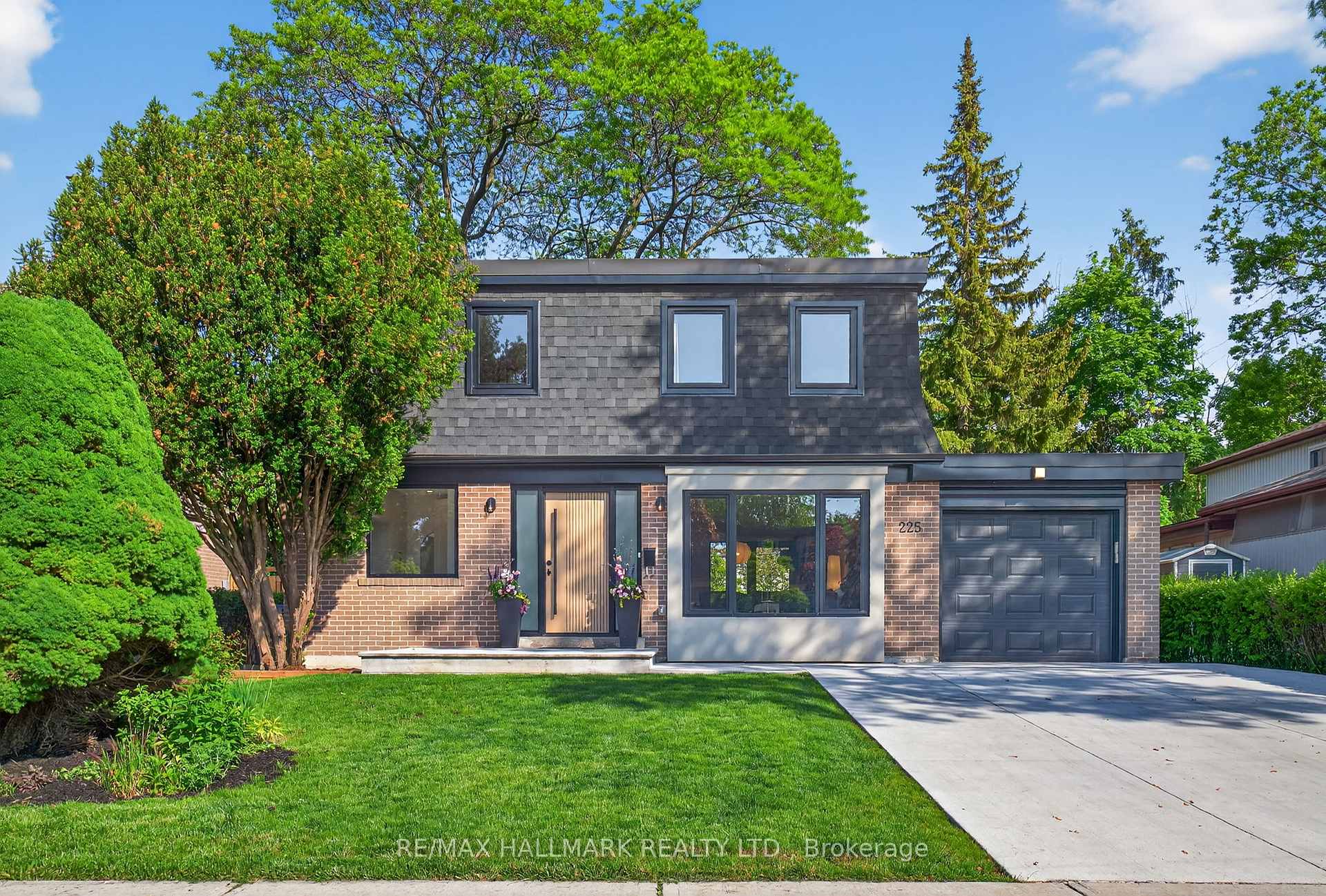 Photo of 225 Catalina Drive