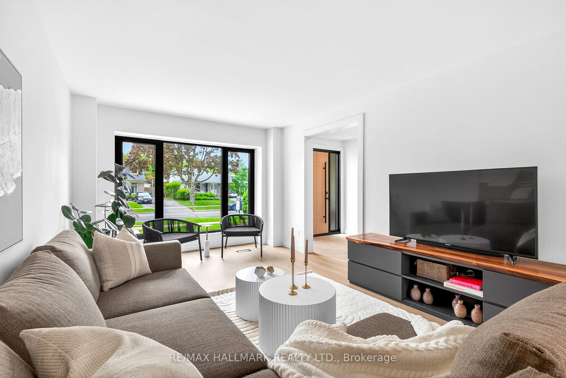 Photo 6 of 225 Catalina Drive, Scarborough, Guildwood — HOMEH