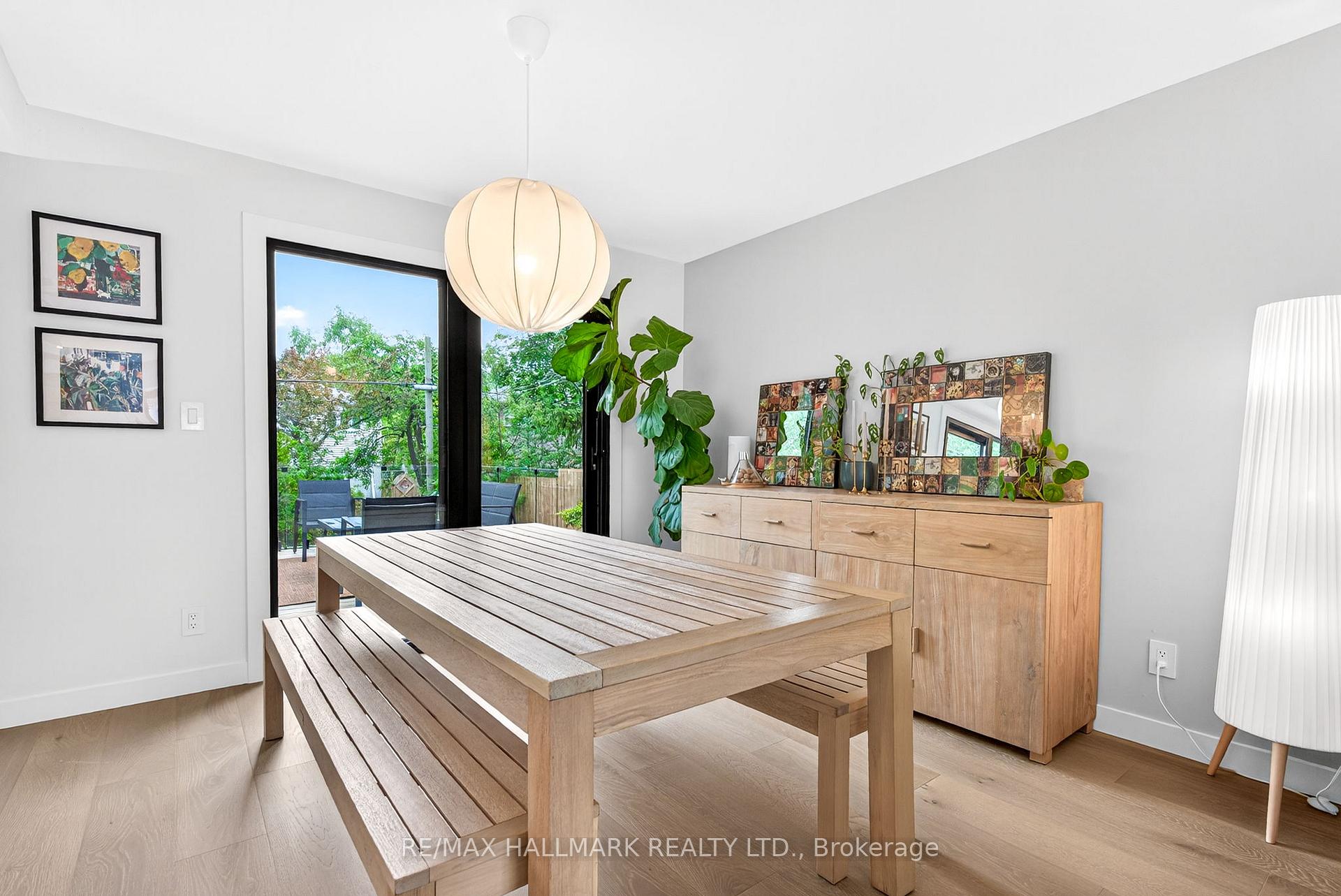 Photo 9 of 225 Catalina Drive, Scarborough, Guildwood — HOMEH