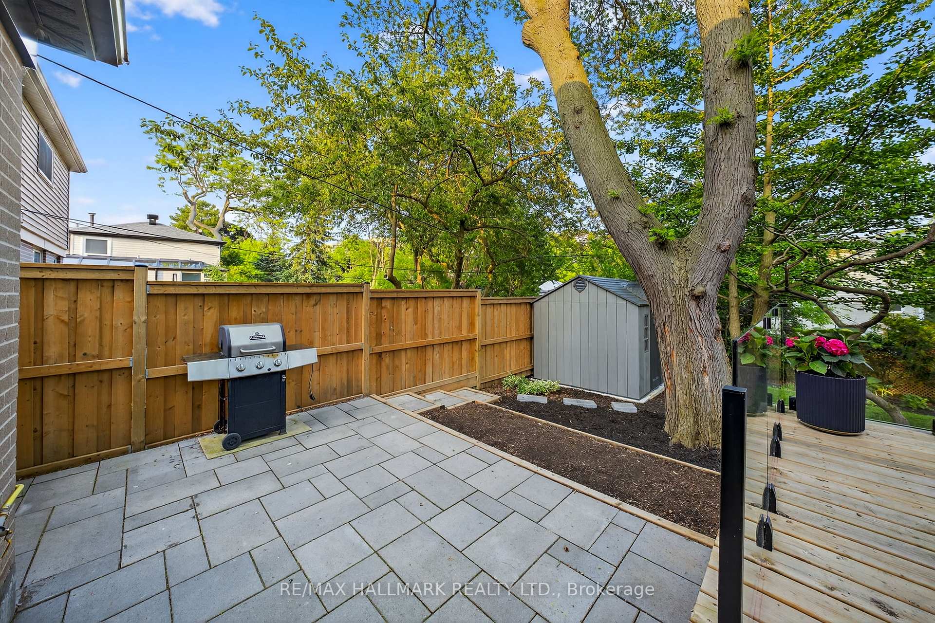 Photo 43 of 225 Catalina Drive, Scarborough, Guildwood — HOMEH