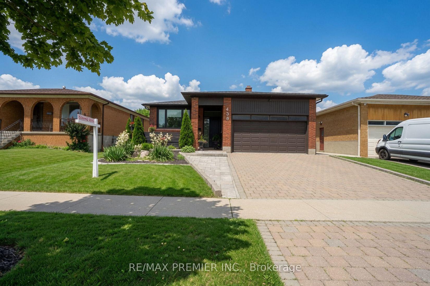 Photo of 438 Woodbridge Avenue