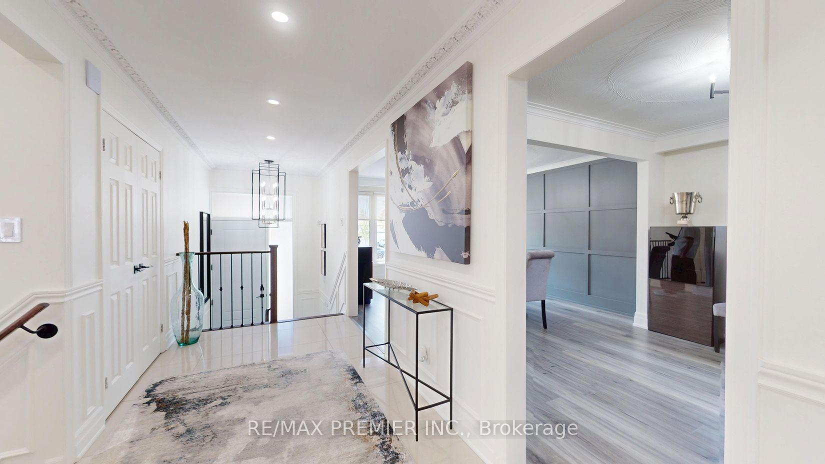 Photo 8 of 438 Woodbridge Avenue, Vaughan, West Woodbridge — HOMEH