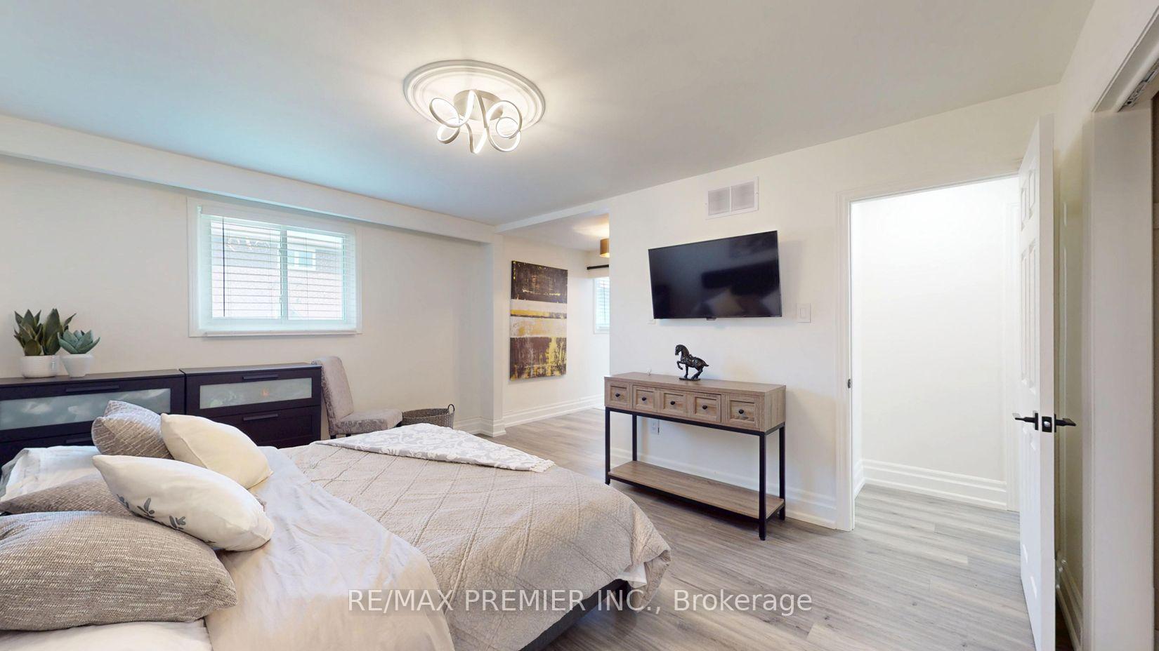 Photo 15 of 438 Woodbridge Avenue, Vaughan, West Woodbridge — HOMEH