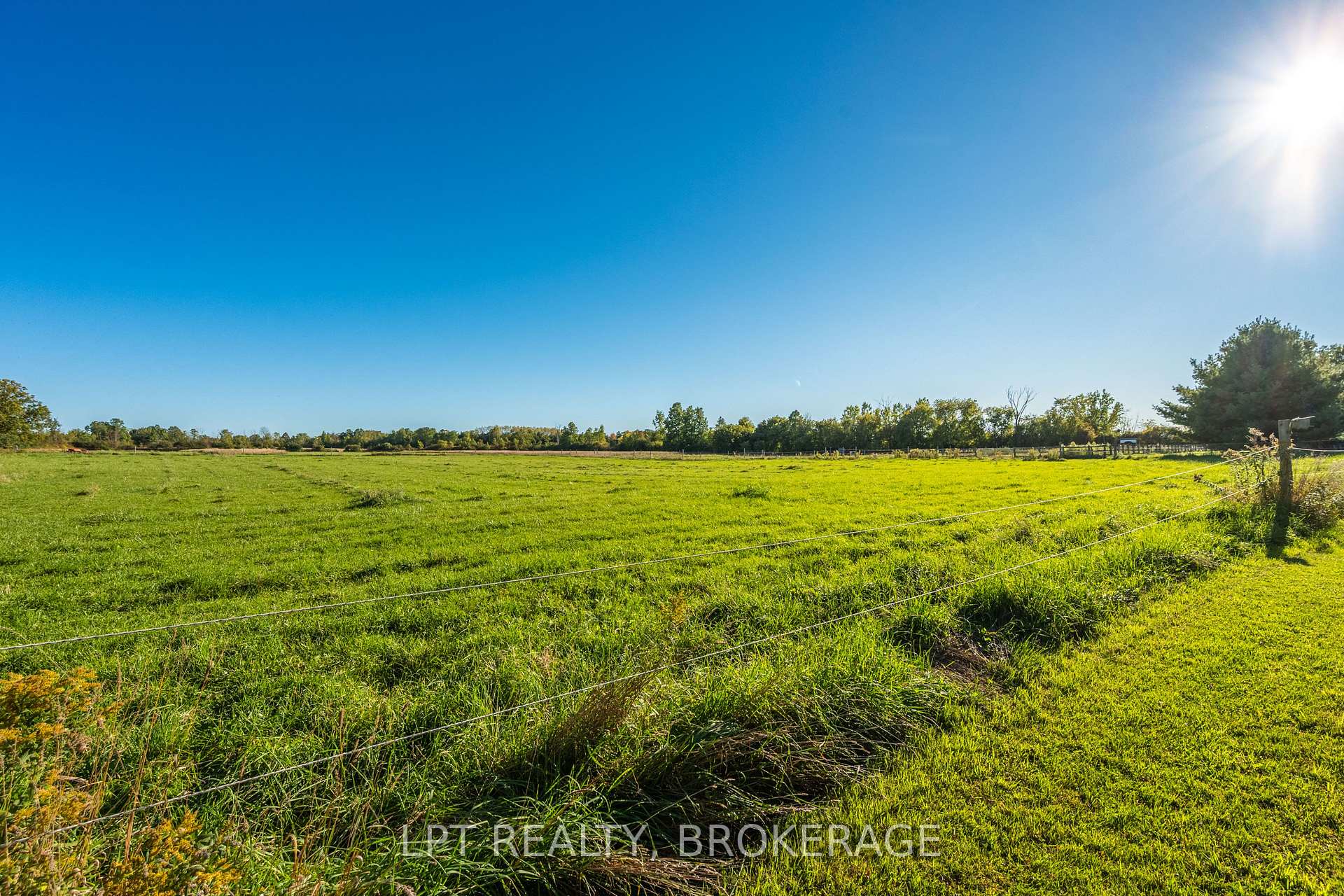 Photo 42 of 408 Chipmunk Ridge Road, Loyalist, Lennox and Addington - South — HOMEH