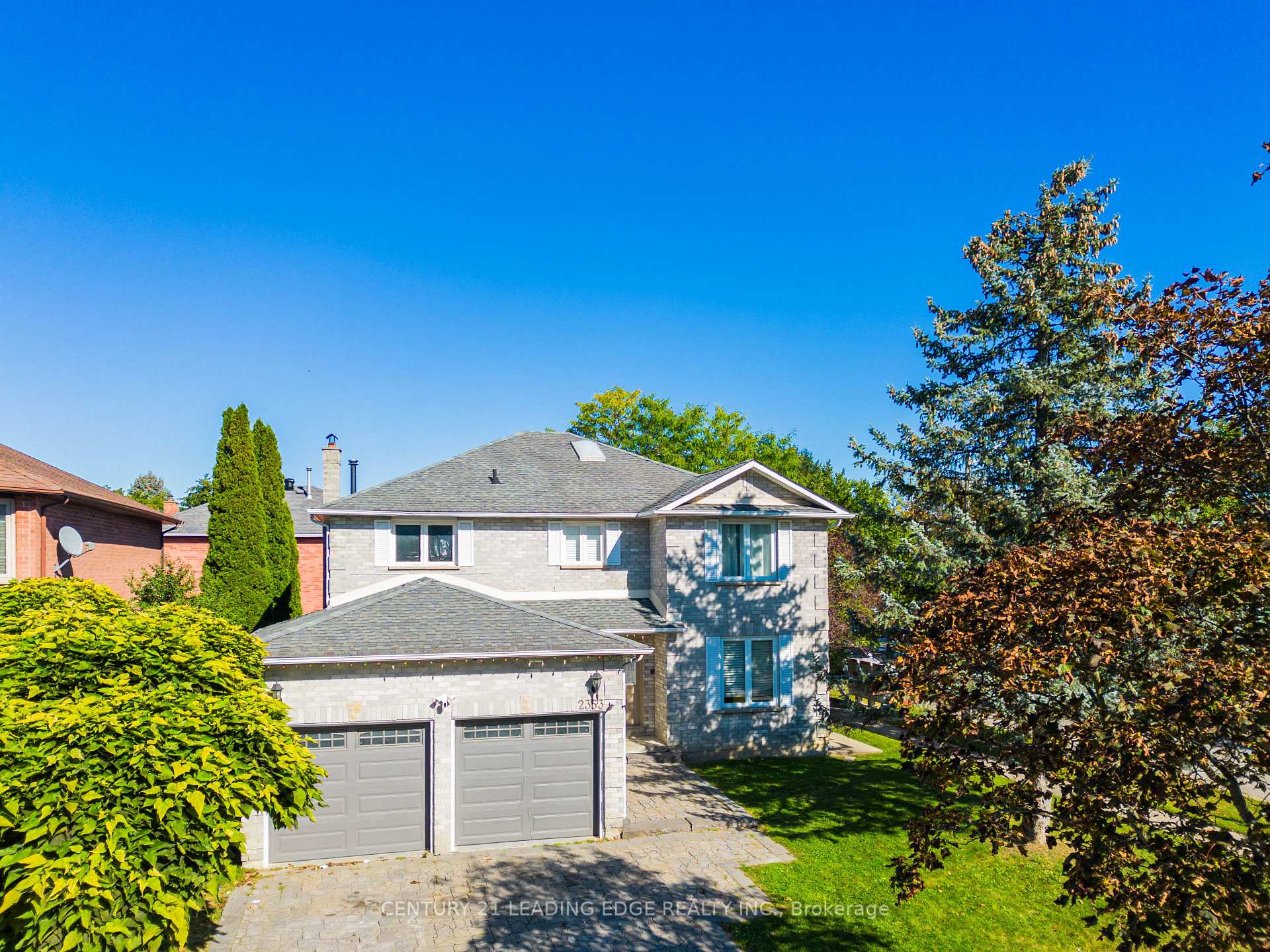 Photo 3 of 2353 Wildwood Crescent, Pickering, Brock Ridge — HOMEH
