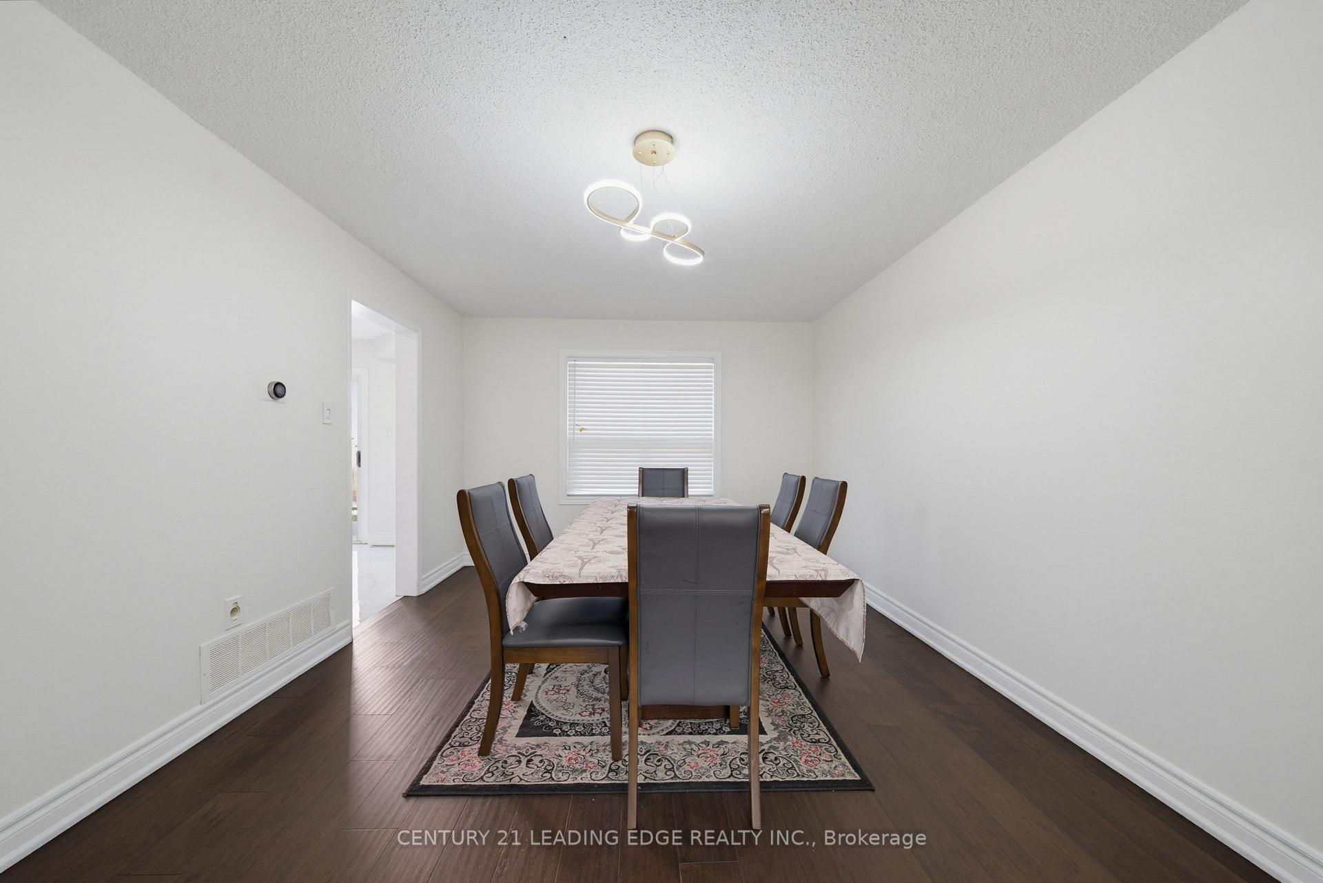 Photo 13 of 2353 Wildwood Crescent, Pickering, Brock Ridge — HOMEH