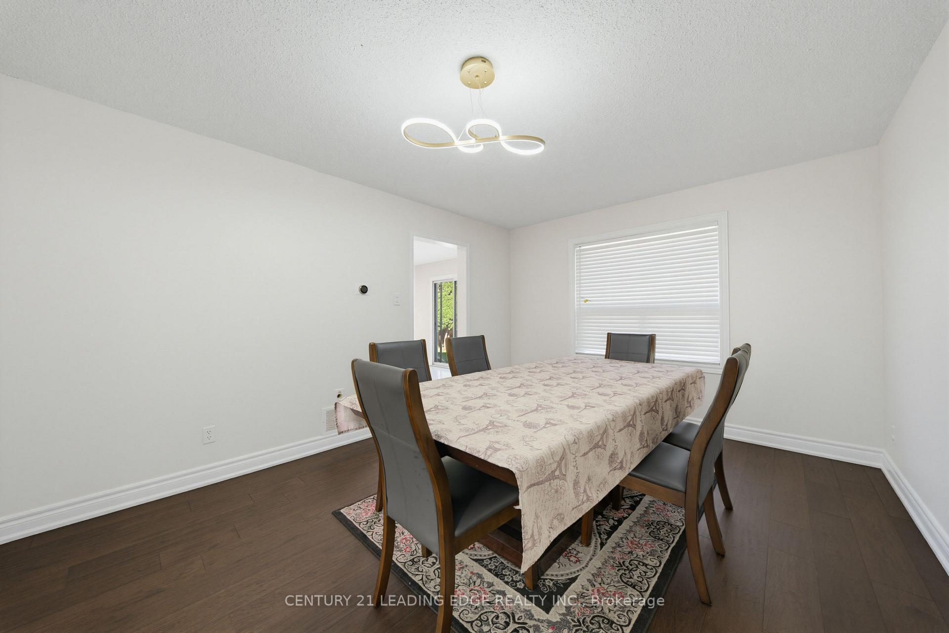 Photo 14 of 2353 Wildwood Crescent, Pickering, Brock Ridge — HOMEH