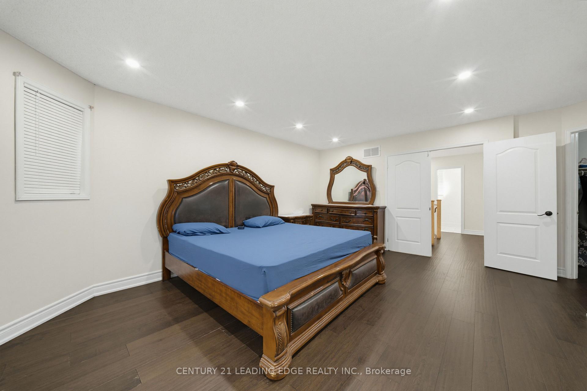 Photo 24 of 2353 Wildwood Crescent, Pickering, Brock Ridge — HOMEH