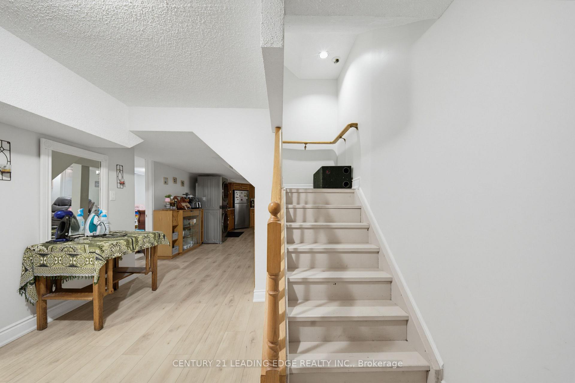 Photo 35 of 2353 Wildwood Crescent, Pickering, Brock Ridge — HOMEH